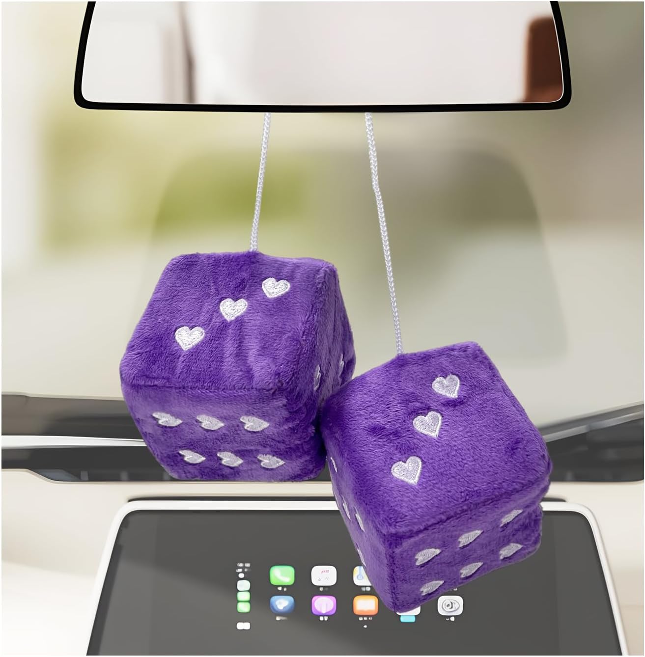 Par de dados de felpa mullidos para espejo de automóvil, dados de 3 pulgadas para colgar de pareja con patrón de forma de corazón, adorno cuadrado retro para espejo retrovisor para mujeres y