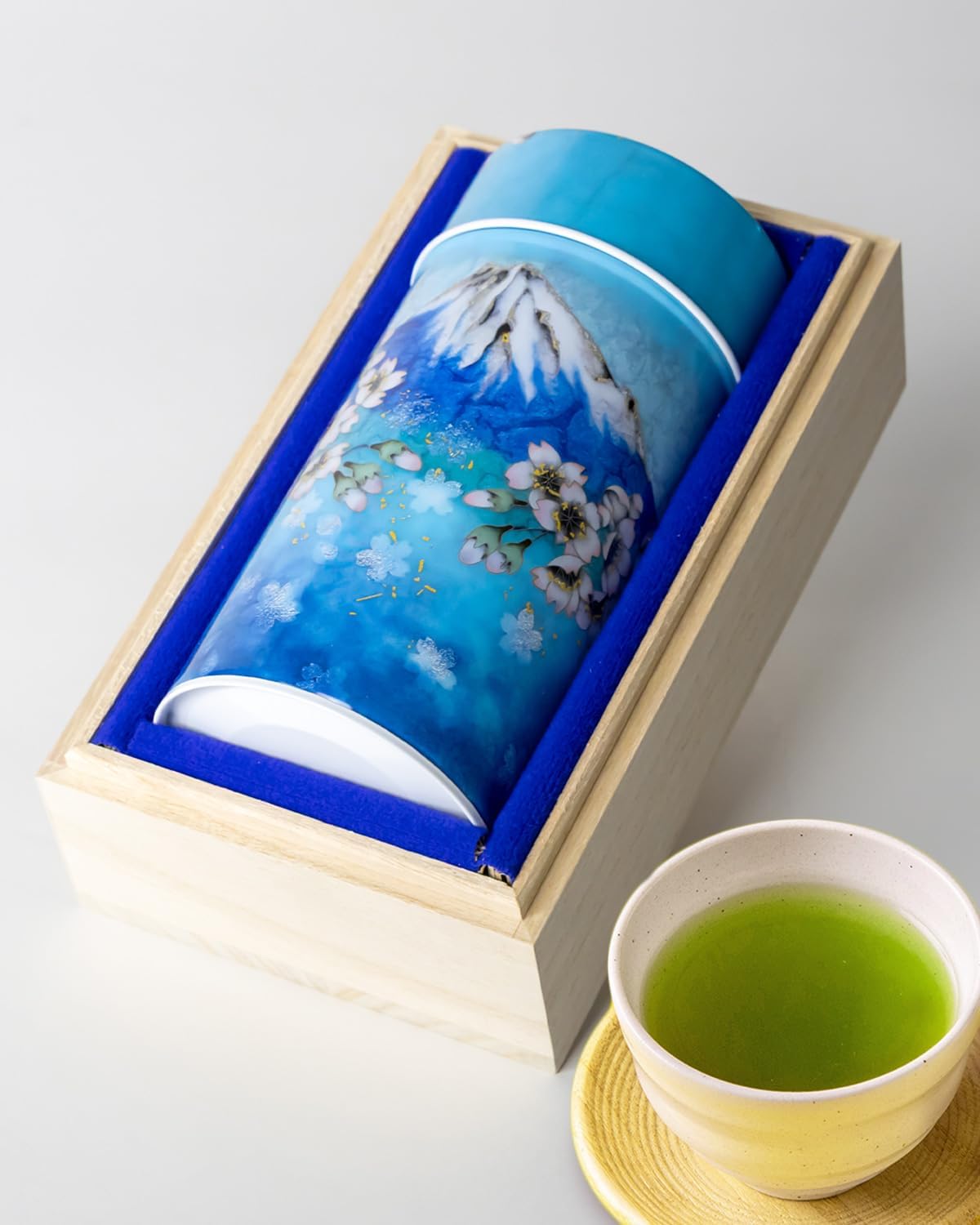 Arahataen Japanese Tea Gift Set Fuji Calendar Can 70g×2 Bottles Boxed Natsume Can Gift Set Shizuoka Green Tea Deep Steamed Tea Leaves Gift Present Makinohara Tea Fujisan Auspicious Object