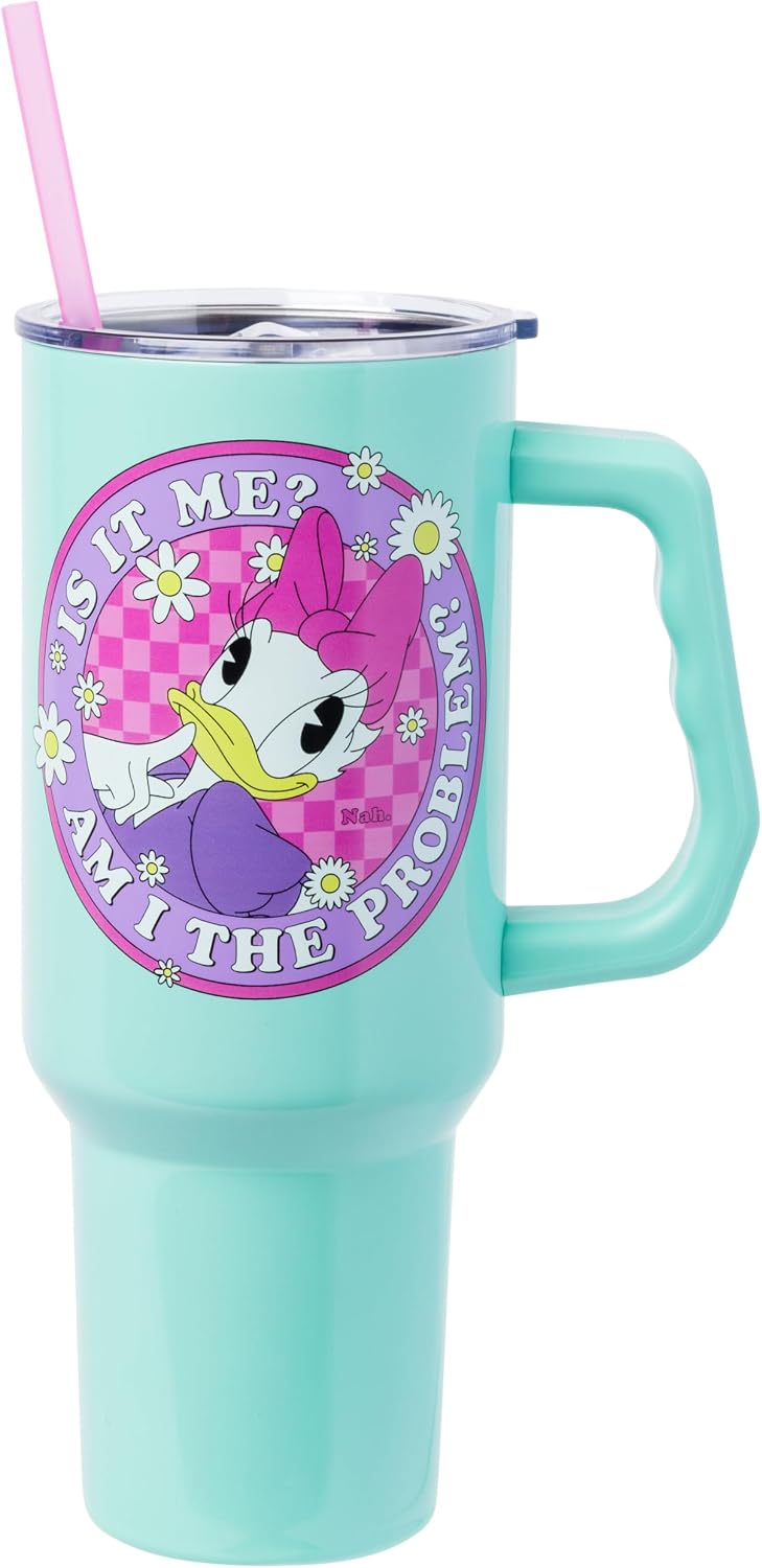 Silver Buffalo Disney Mickey and Friends Daisy, Donald Duck, Goofy, Pluto, Minnie Decals - Vaso de acero inoxidable de doble pared con asa, popote y tapa con pajilla, cabe en portavasos estándar, 40