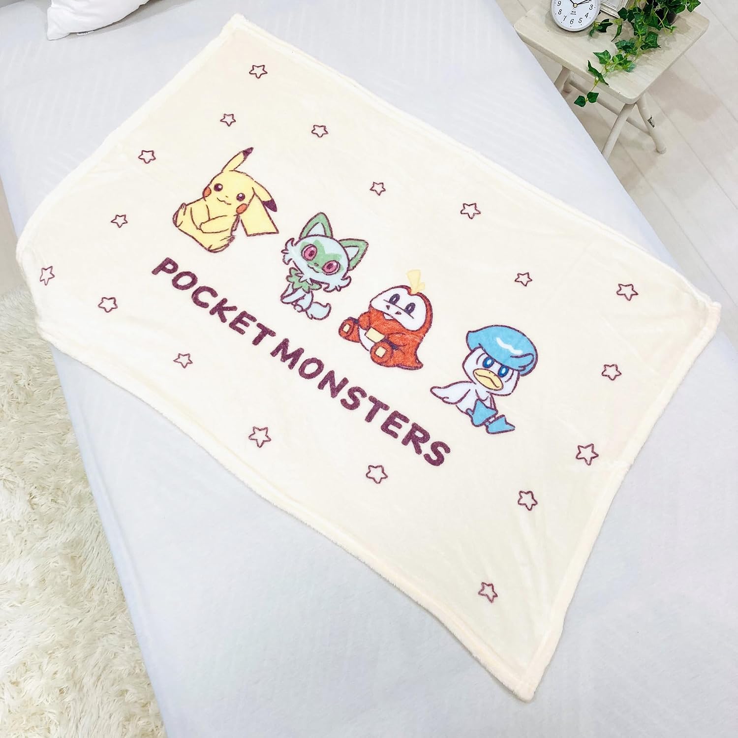 MORIPiLO Sanrio Characters Kuromi Throw Blanket (Soft Sheep Boa Throw), Purple, 27.6 x 39.4 inches (70 x 100 cm), Blanket, Goods, Warm, Cute, Summer, Winter, Cold Protection, Morishita Pillow